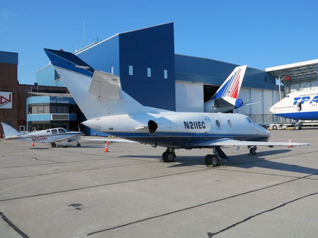 Dassault Falcon 10 (N211EC) - A very nice business jet. Well designed and built.