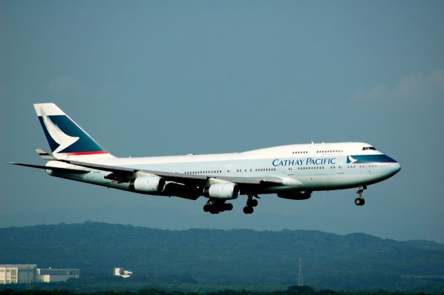 Boeing 747-400 (B-HOS) - CPA B-HOS Boeing 747-467 c/n 24850/788