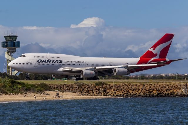 Boeing 747-400 (VH-OJM)