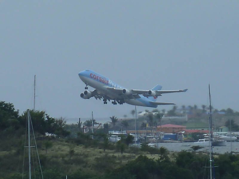 Boeing 747-400 —