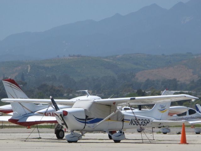 Cessna Skyhawk (N963SP)