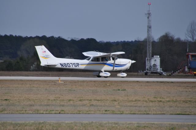 Cessna Skyhawk (N807SP)