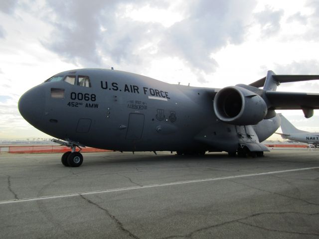 Boeing Globemaster III (94-0068) - On display at KLGB