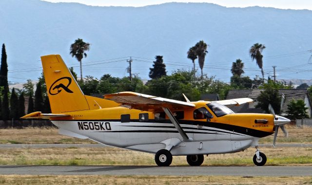 Quest Kodiak (N505KQ) - Transient Quest Kodiak landing at Reid Hillview Airport, San Jose, CA.