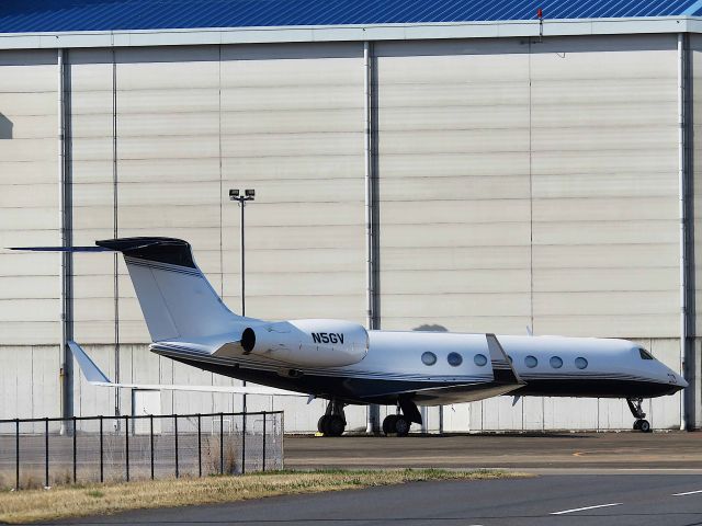 Gulfstream Aerospace Gulfstream V (N5GV) - I take a picture on Mar 25, 2017.