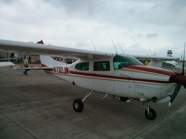 Cessna Centurion (N732JW) - AOPA Regional Fly-in