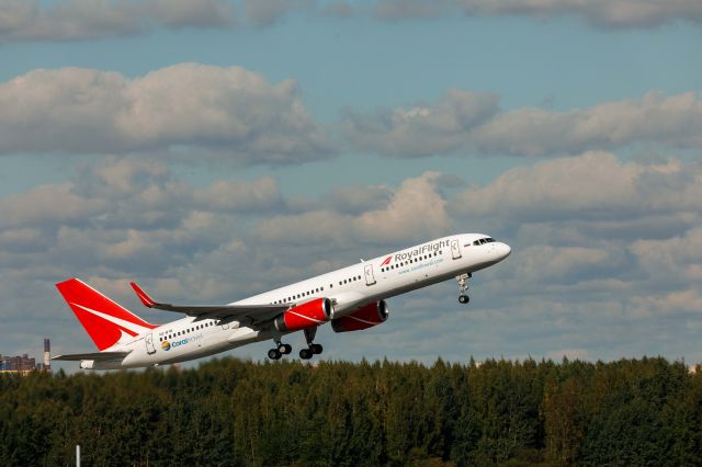 Boeing 757-200 (VQ-BTB)