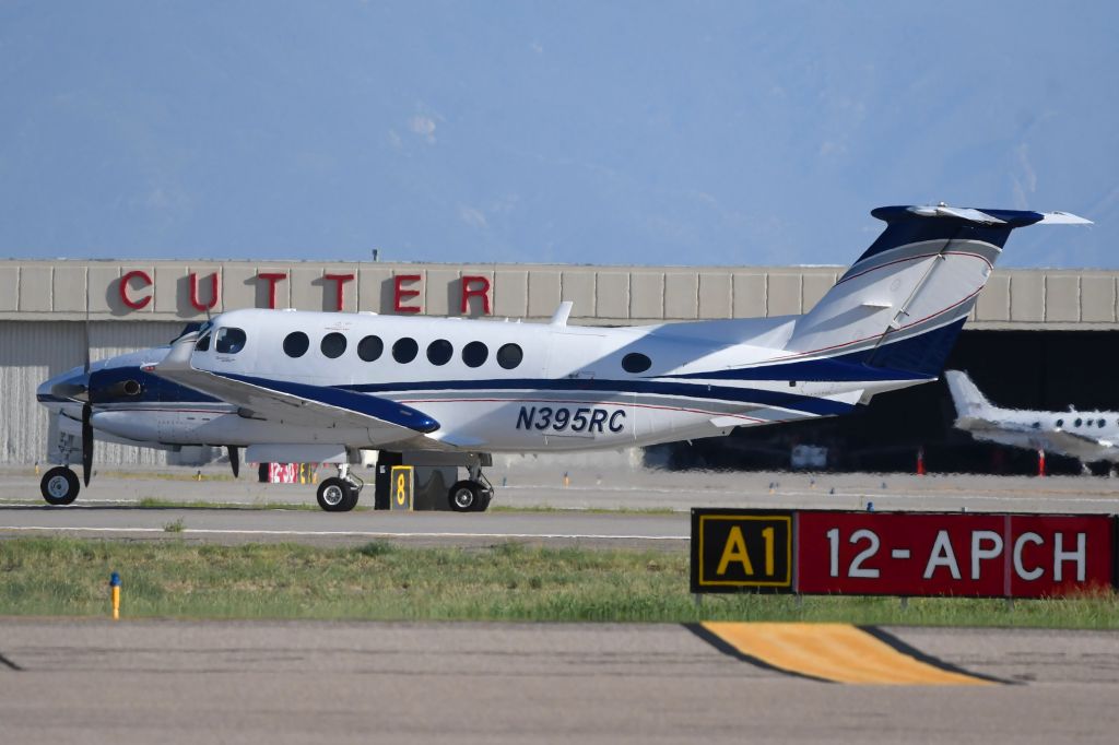 Beechcraft Super King Air 350 (N395RC)