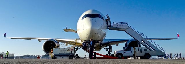 Airbus A350-900 (N509DN) - First DL A350 at LAX - May 15, 2018