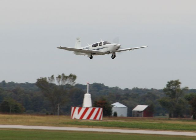 Mooney M-20 (N21669) - Departing runway 09; Oct 2014