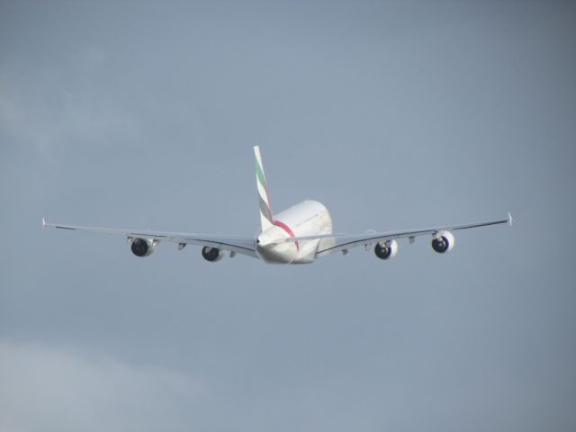 Airbus A380-800 (A6-EEE)