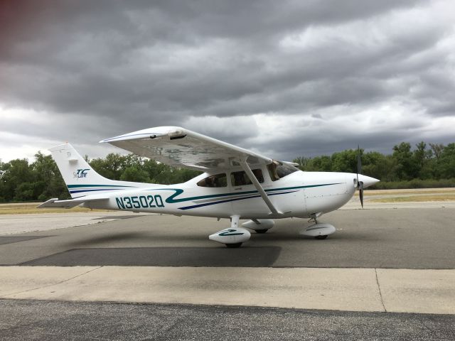 CESSNA T182 Turbo Skylane (N3502Q) - In Corona