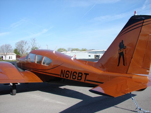 Piper Apache (N616BT) - Piper Aztec. Destiny Center / Ben Tankard Ministries