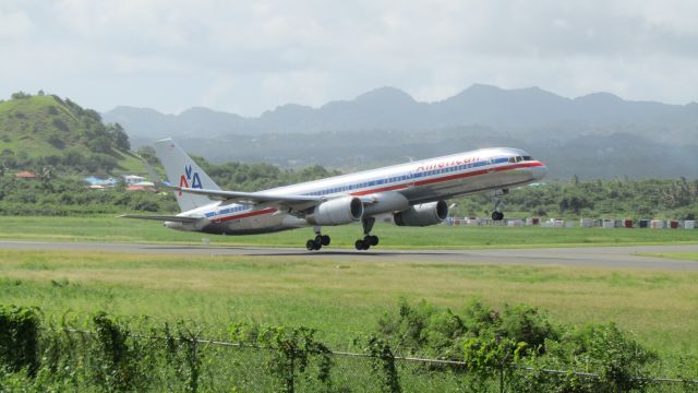 Boeing 757-200 (N607AM)