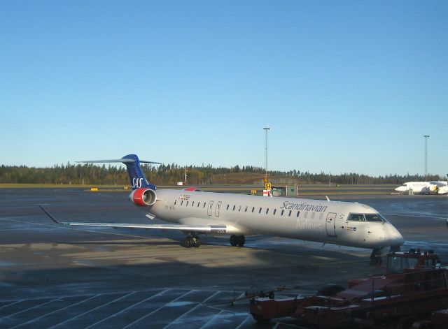 Canadair Regional Jet CRJ-900 (OY-KFD)