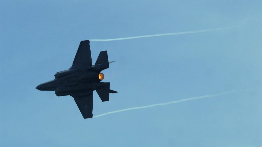 Lockheed F-35C — - F-35 Lightening II at full afterburner performing minimum radius turn at Bethpage Airshow 2016.