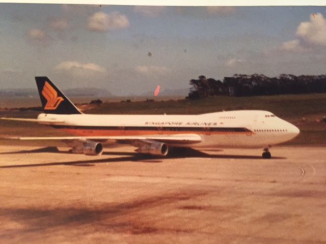 Boeing 747-200 (9V-SPN) - Many years ago while lining in Auckland NZAA when working for Air NZ this jumbo jet arrive as SQ23a from WSSS this was the aircraft that caused a emergancy landing at AKL.NZAA back on Friday 25 November 1979 arriving at gate 2 due to number four being shut down