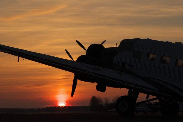 JUNKERS Ju-52/3m (D-AQUI)