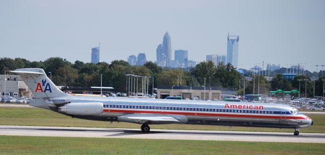 McDonnell Douglas MD-82 (N575AM) - Rolling down runway 18C - 10/4/09