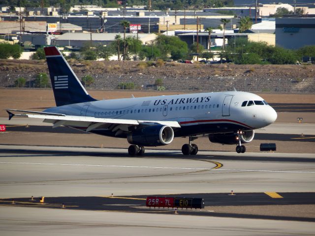 Airbus A319 (N836AW)