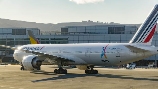 BOEING 777-300 (F-GZNP) - Being pushed back for its return flight to the city of light while wearing a promotional stamp for the 2024 Paris Olympic bid.br /11/5/17