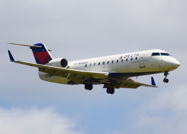 Canadair Regional Jet CRJ-200 (N848AS) - At Shreveport Regional.