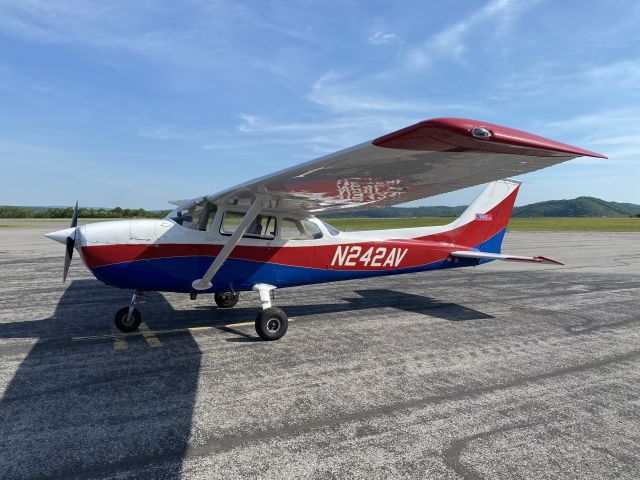 Cessna Skyhawk (N242AV) - May 19, 2021