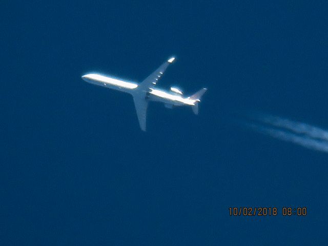 Canadair Regional Jet CRJ-900 (N246LR)