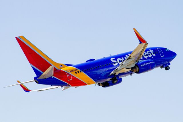Boeing 737-700 (N407WN)