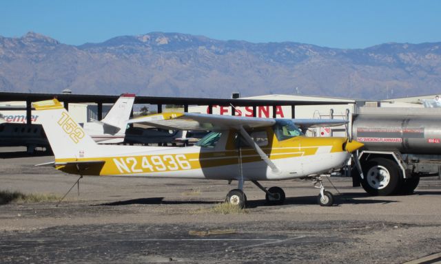 Cessna 152 (N24936)