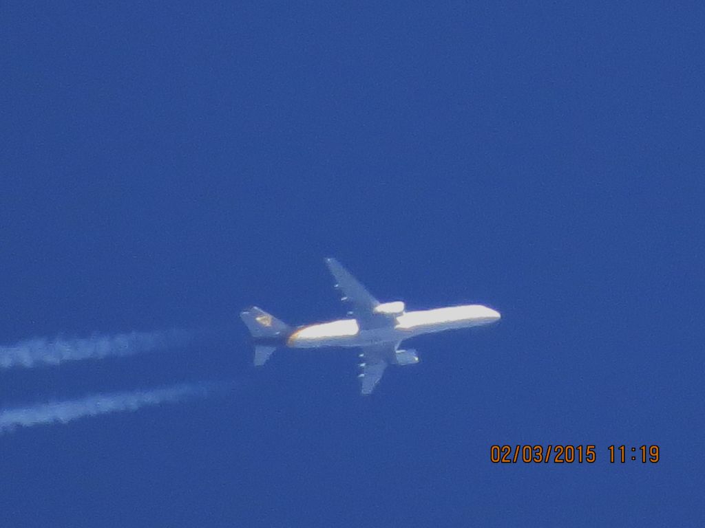 Boeing 757-200 (N410UP) - United Parcel Service flight 2867 from PHX to SDF over Southeastern Kansas at 37,000 feet.