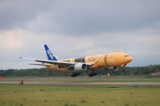 Boeing 777-200 (JA743A) - August 04, 2024;HND-HKD.