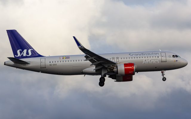 Airbus A320neo (SE-DOX)