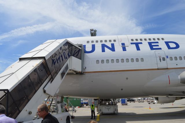 Boeing 747-400 — - Remote boarding at Frankfurt. Much better than the jetway!