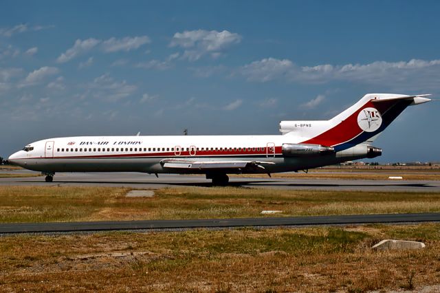 G-BPNS — - DAN - AIR LONDON - BOEING 727-277 - REG : G-BPNS (CN 20550/1030) - ADELAIDE INTERNATIONAL AIRPORT SA. AUSTRALIA - YPAD (10/12/1989)On lease to during the Airline Pilots dispute. This 727 was VH-RMW