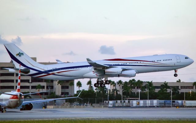 Airbus A340-300 (3DCSDF)