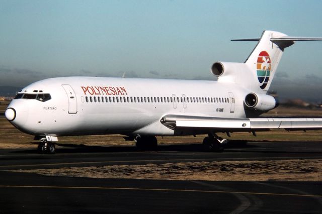 VH-RMN — - POLYNESIAN AIRLINES - BOEING 727-277/ADV - REG : VH-RMN (CN 21695/1481) - KINGSFORD SMITH SYDNEY NSW. AUSTRALIA - YSSY 28/6/1988 35MM SLIDE CONVERSION USING A LIGHTBOX AND A NIKON L810 DIGITAL CAMERA IN THE MACRO MODE.