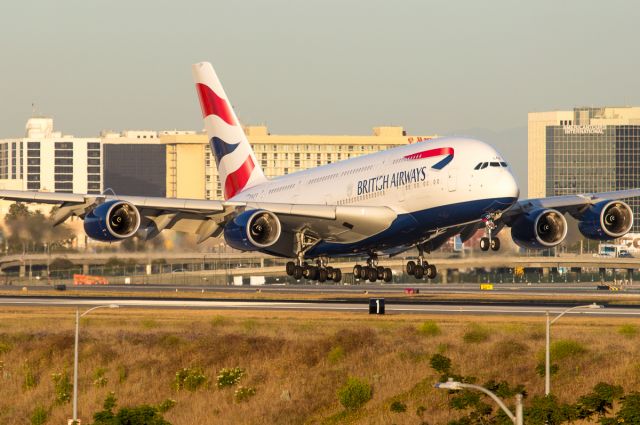 Airbus A380-800 (G-XLEF)