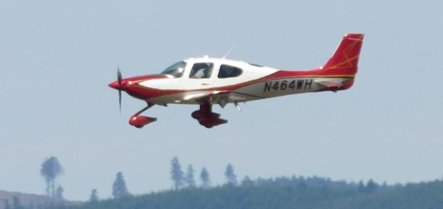 Cirrus SR-22 (N464WH) - N464WH on Approach to CVO on 28th April 2021.