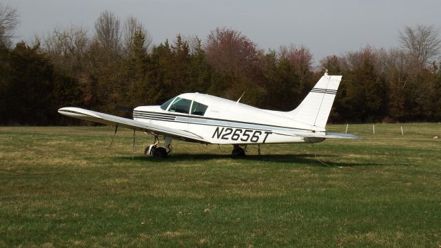 Piper Cherokee (N2656T)