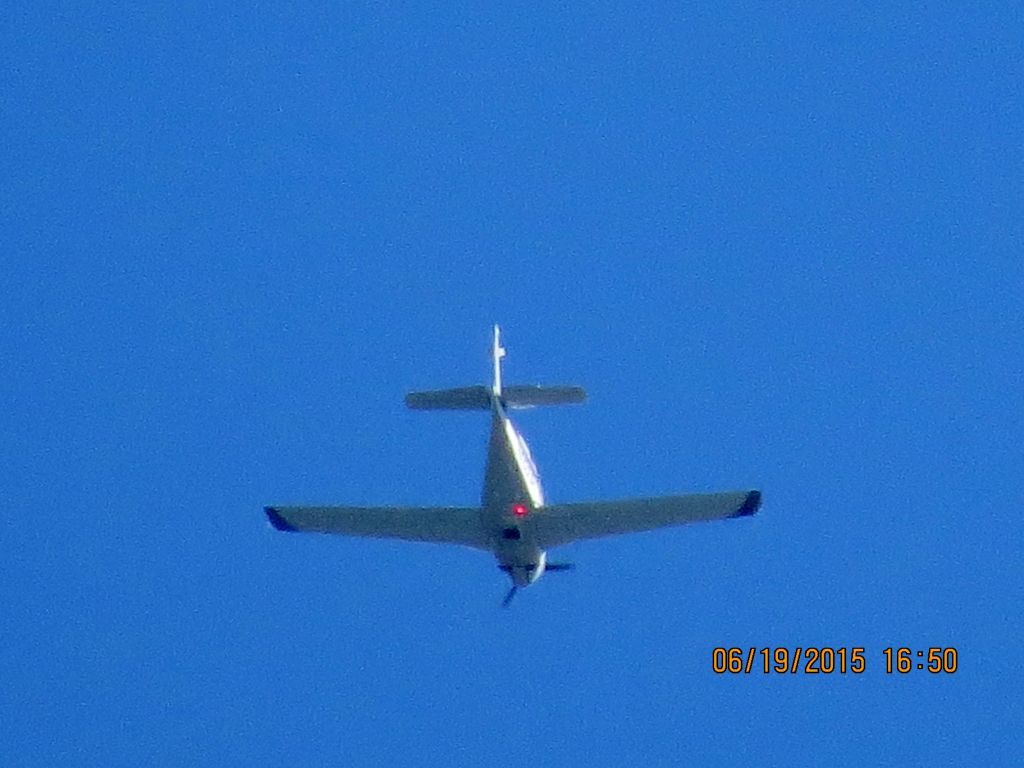 Beechcraft Bonanza (36) (N335P)