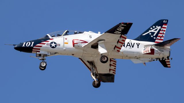 16-5598 — - "BOBCAT 48" giving me my one and only good angle, and it happened to be their final approach before returning to Meridian. Seen here as well wearing this gorgeous special scheme which was a lovely surprise!!