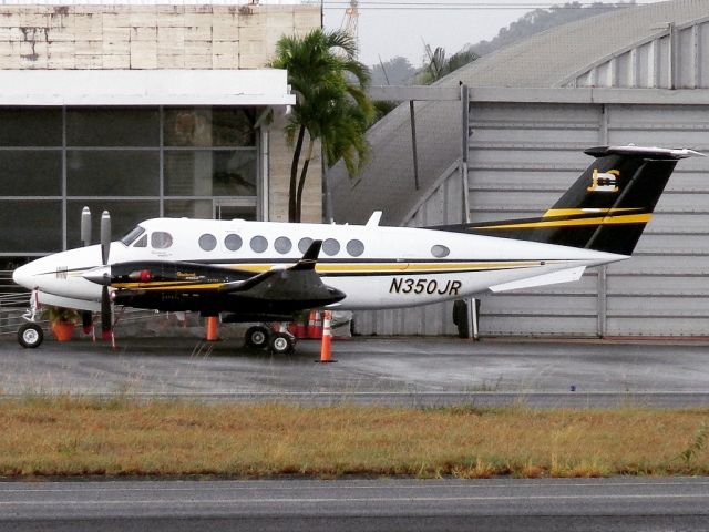 Beechcraft Super King Air 350 (N350JR)