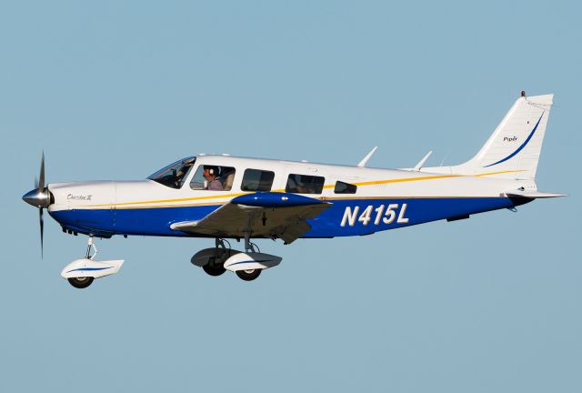 Piper Saratoga (N415L)