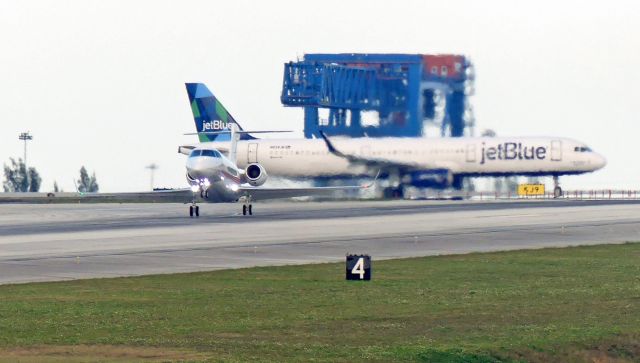 IAI Gulfstream G280 (N71HR)