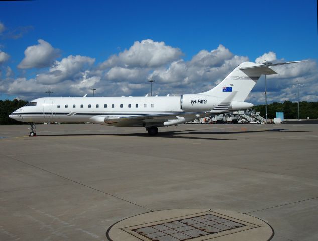 Bombardier Global Express (VH-FMG)