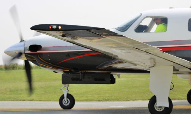 Piper Malibu Meridian (N920LV) - A sharp looking local taxiing from its hangar to 27 enroute to Cobb County. br /br /N920LV. 2003 Piper PA46T-500TP Malibu Meridian. Private. KVPZ. 6/18/23.