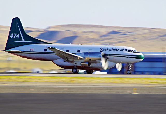 CONVAIR CV-580 (C-GYSK)