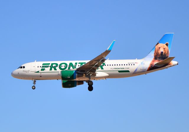 Airbus A320 (N227FR) - N227FR Frontier Airlines 2014 AIRBUS A320-214 s/n 6184 "Grizwald The Bear" - Las Vegas - McCarran International Airport (LAS / KLAS)br /USA - Nevada March 19, 2015br /Photo: Tomás Del Coro