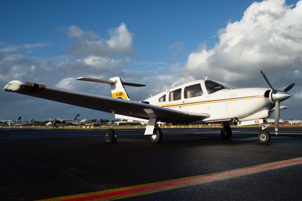 Piper Turbo Arrow 4 (VH-NWX)